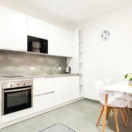 1 Bedroom 1071 Дуррес