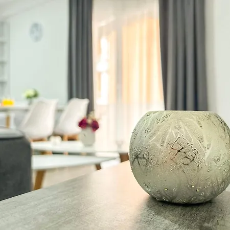 1 Bedroom 1071 Дуррес